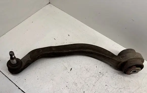 Volkswagen PASSAT B5.5 Front control arm 