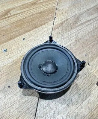 Mercedes-Benz C W205 Front door speaker A2058205600