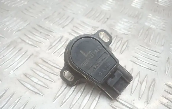 Mazda 626 Accelerator pedal position sensor CB0541AC0