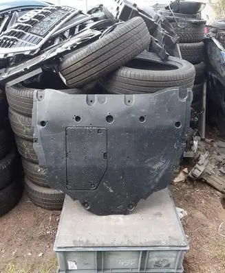 Toyota Yaris XP210 Engine splash shield/under tray 51410K0050 51451K0050