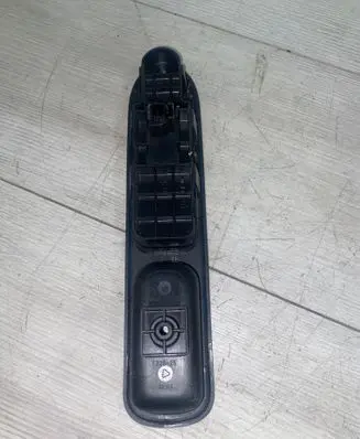 Peugeot 307 Electric window control switch 96351625XT 240903