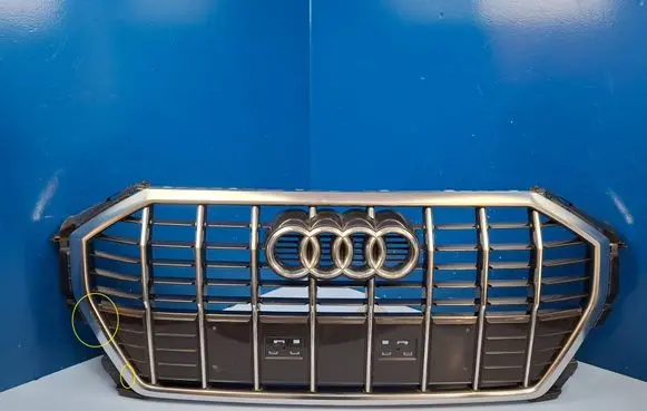 Audi Q3 F3 Front bumper upper radiator grill 83A853651E 83A853651F