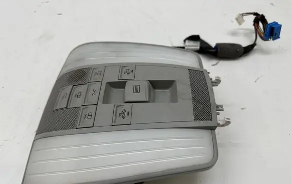 Mercedes-Benz E W212 Front seat light A2129003506