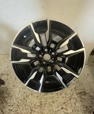 BMW i4 R19 alloy rim 8089227