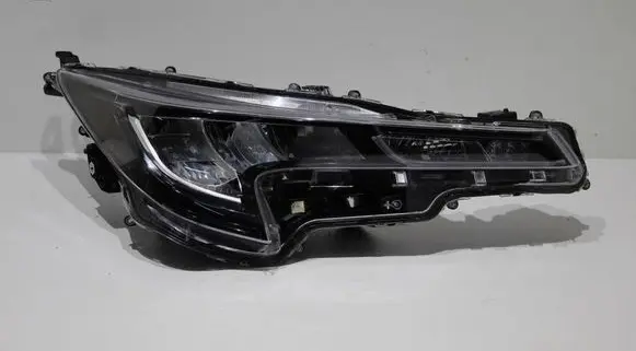 Toyota Corolla E210 E21 Headlight/headlamp 8111002S60 90119224