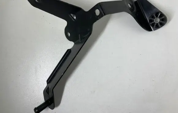 BMW 5 E60 E61 ABS pump bracket 6774675