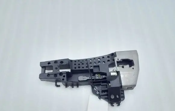 Front door exterior handle/bracket