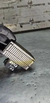 Glow plug pre-heat relay