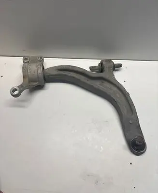 Chrysler Pacifica Front lower control arm/wishbone 68229020AE