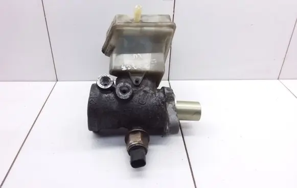 Renault Espace - Grand espace IV Master brake cylinder 8200181766A