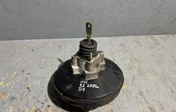 BMW 1 E81 E87 Brake booster 03786214014