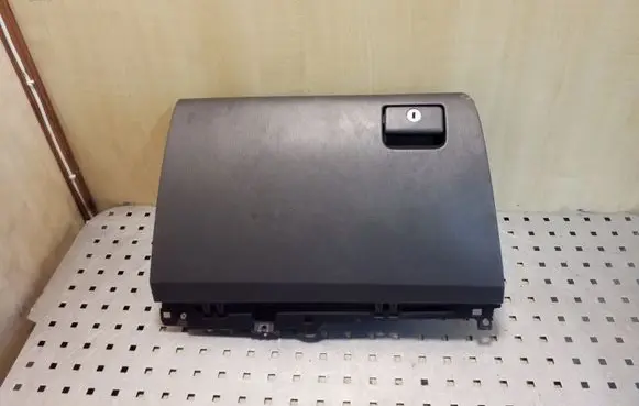 Glove box set