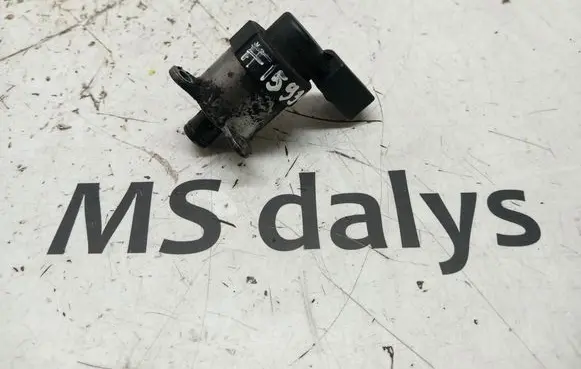 Mercedes-Benz E W211 Fuel pressure sensor 0928400604