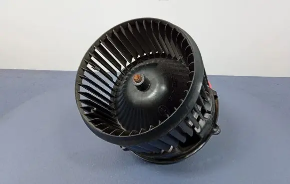 BMW 2 F44 Heater fan/blower 9297752