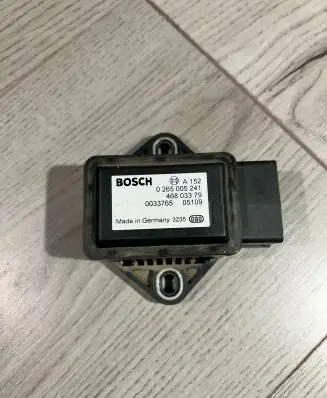 Alfa Romeo 156 ESP acceleration yaw rate sensor 0265005241 0033765