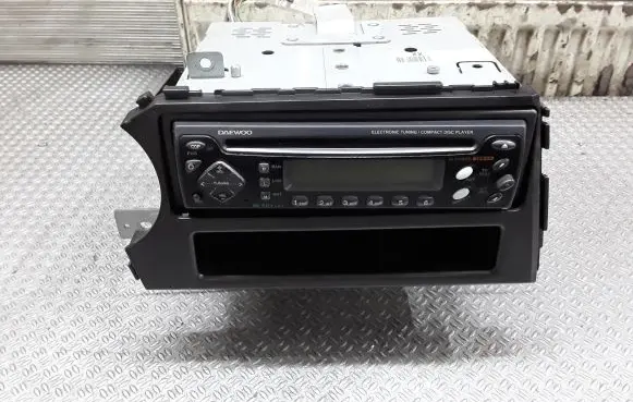 SsangYong Kyron Radio/CD/DVD/GPS head unit