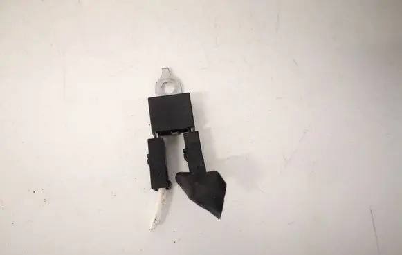 Nissan X-Trail T32 Other relay 027315