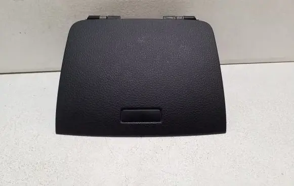 Volkswagen Touareg II Glove box 7P6857922