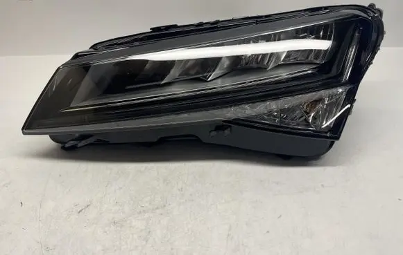Skoda Superb B5 (3U) Headlight/headlamp 3V1941015C