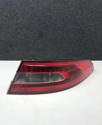 Jaguar XF Rear/tail lights 8X2313404BD