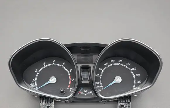 Ford Fiesta Speedometer (instrument cluster) C1BT10849EAT