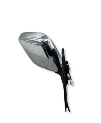 Mitsubishi L200 Front door electric wing mirror 012098