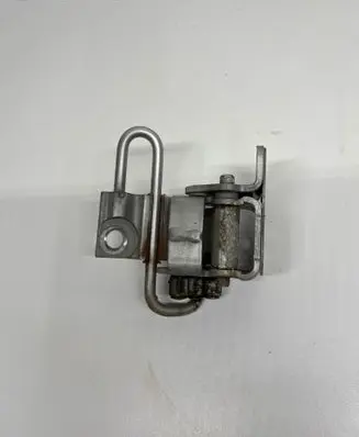 Volkswagen Caddy Front door lower hinge 1T0831411C