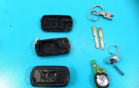 Land Rover Discovery 3 - LR3 Engine ECU kit and lock set IMPRK956466