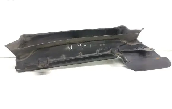 Ford Focus Intercooler air guide/duct channel BM518314CC