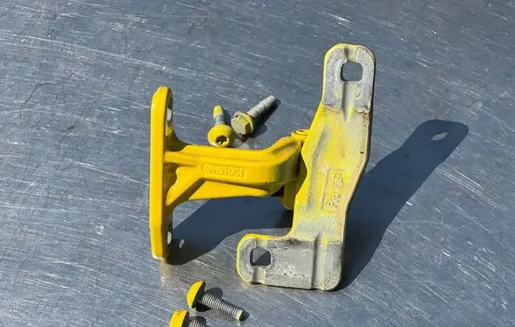 Front door hinge set