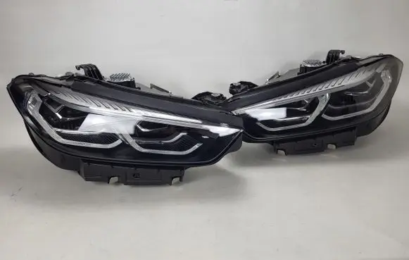 BMW 8 G15 Headlights/headlamps set 5A27A22 5A27A21 A85A27A22