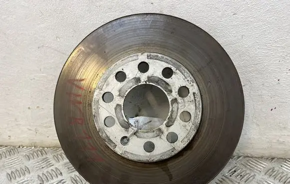 Volkswagen Golf VIII Front brake disc 5Q0615301H