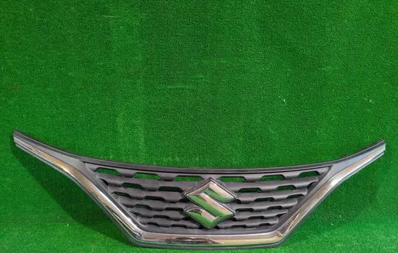 Suzuki Baleno IV Front grill
