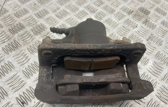 Peugeot 308 Front brake caliper