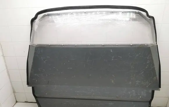 Volkswagen Transporter - Caravelle T5 Trunk separation 
