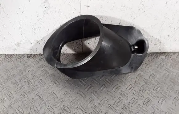 Peugeot 307 Cabin air duct channel 9681818080