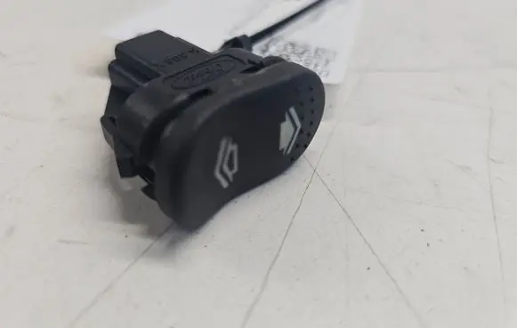 Ford Focus Electric window control switch 03162752
