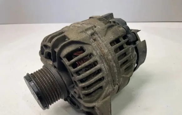 Peugeot Boxer Generator/alternator 885110A 504087183 0124325122