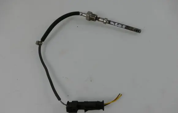 Mercedes-Benz E W211 Exhaust gas temperature sensor A0071534828