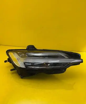Volvo S60 Headlight/headlamp 32314167