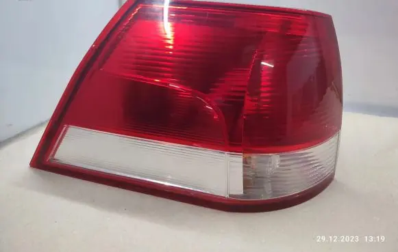 Opel Vectra C Rear/tail lights 13184022