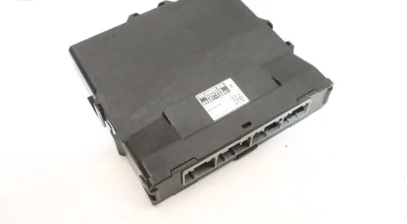 Toyota Auris E180 Other devices 8968112041