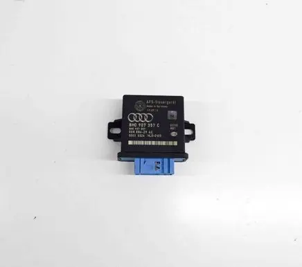 Audi A5 8T 8F Light module LCM 8H0907357 8H0907357C