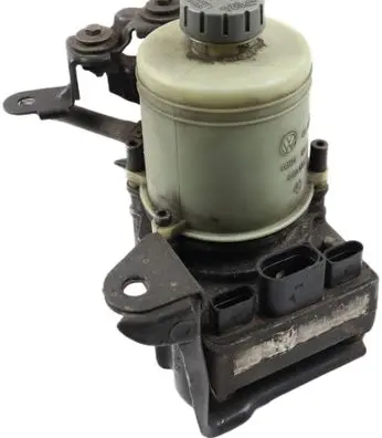 Skoda Fabia Mk1 (6Y) Power steering pump 6Q0423155AD
