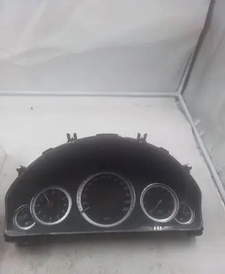 Mercedes-Benz E W212 Speedometer (instrument cluster) A2129005003 A2125400548