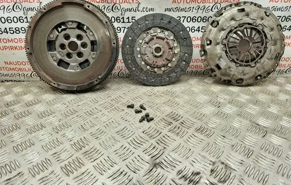 Volkswagen PASSAT B6 Clutch set kit 124035410