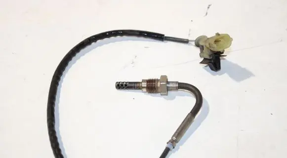 Opel Astra J Exhaust gas temperature sensor GM55571362