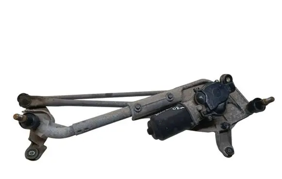 Front wiper linkage and motor