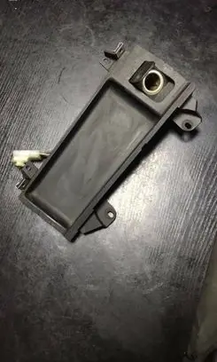 Other center console (tunnel) element