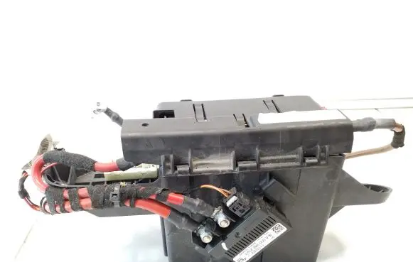 Mercedes-Benz A W176 Car battery A0009829608 A0009822023